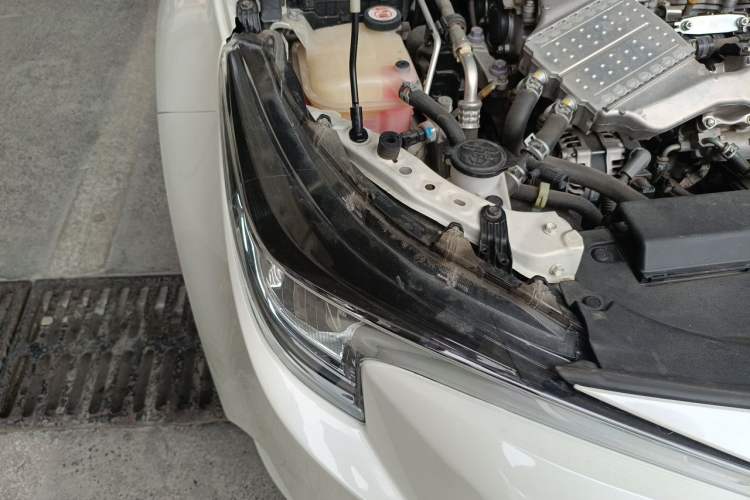 Used Toyota Levin 2019 185T CVT Luxury Edition China VI Standard Right Front Headlight