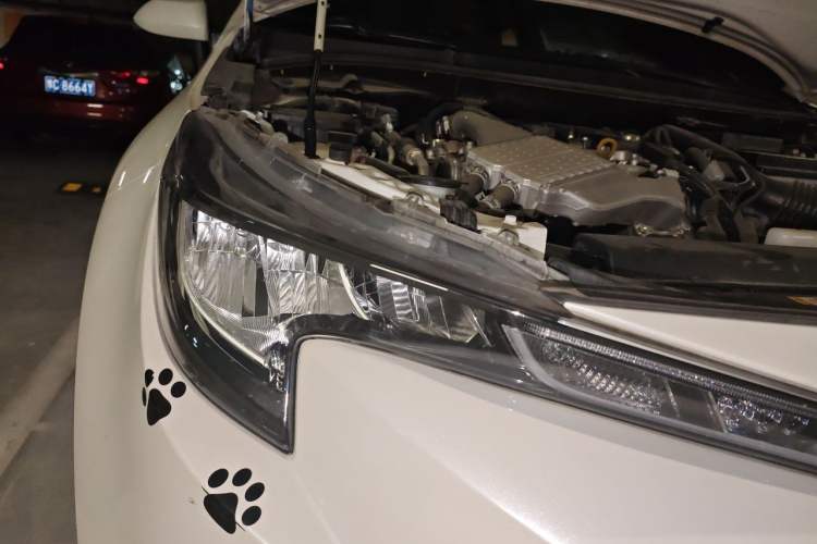 Used Toyota Levin 2019 185T CVT Luxury Edition China VI Standard Right Front Headlight