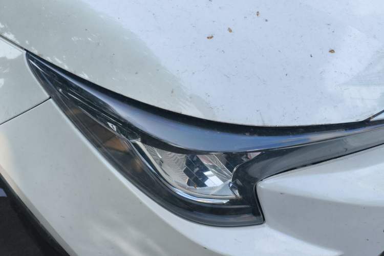 Used Toyota Levin 2019 185T CVT Luxury Edition China VI Standard Right Front Headlight