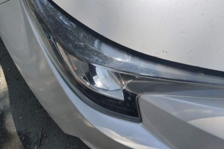 Used Toyota Levin 2019 185T CVT Luxury Edition China VI Standard Right Front Headlight