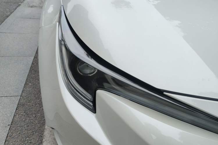 Used Toyota Levin 2019 185T CVT Sport Edition China VI Standard Right Front Headlight