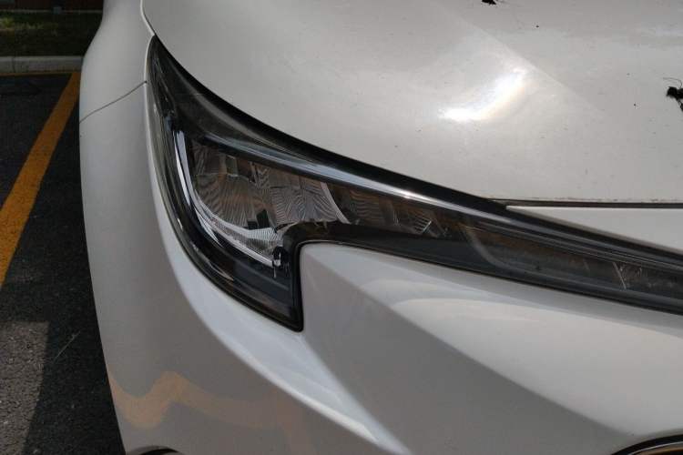 Used Toyota Levin 2019 185T CVT Luxury Edition China VI Standard Right Front Headlight