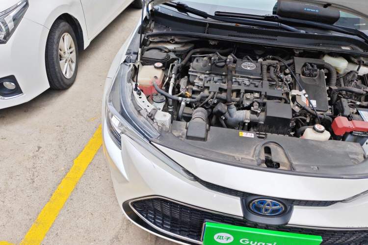 Used Toyota Levin 2019 Dual-Engine 1.8H E-CVT Luxury Edition China VI Standard Right Front Headlight