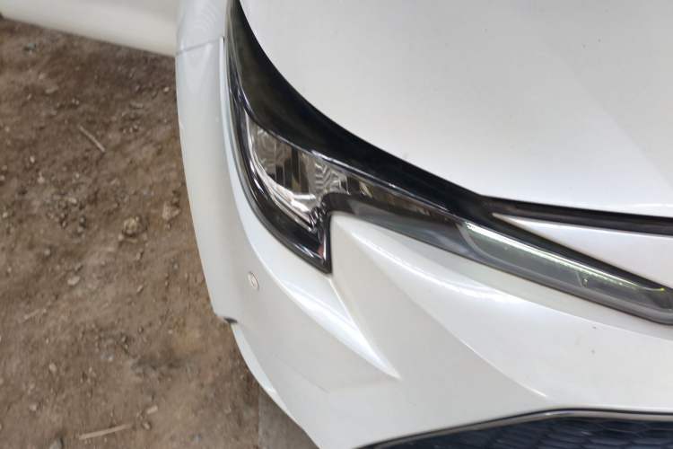 Used Toyota Levin 2019 185T CVT Luxury Edition China VI Standard Right Front Headlight