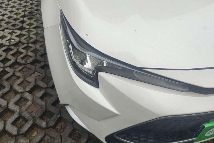 Used Toyota Levin 2019 185T CVT Luxury Edition China VI Standard Right Front Headlight