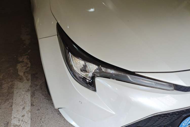 Used Toyota Levin 2019 185T CVT Luxury Edition China VI Standard Right Front Headlight