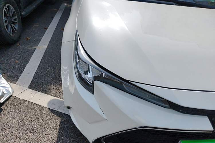 Used Toyota Levin 2019 185T CVT Luxury Edition China VI Standard Right Front Headlight