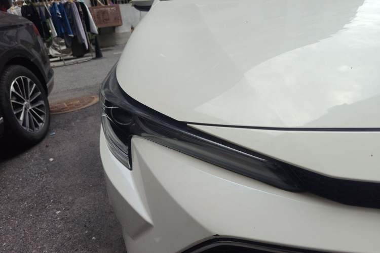 Used Toyota Levin 2019 Dual-Engine 1.8H E-CVT Sport Edition China VI Standard Right Front Headlight