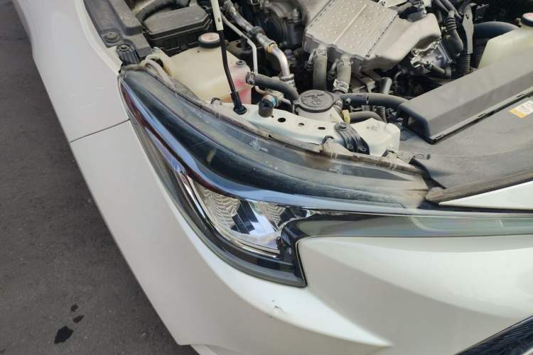 Used Toyota Levin 2019 185T CVT Luxury Edition China VI Standard Right Front Headlight