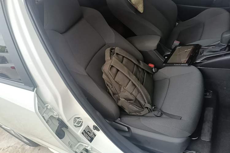 Used Toyota Levin 2019 185T CVT Luxury Edition China VI Standard Right Front Seat