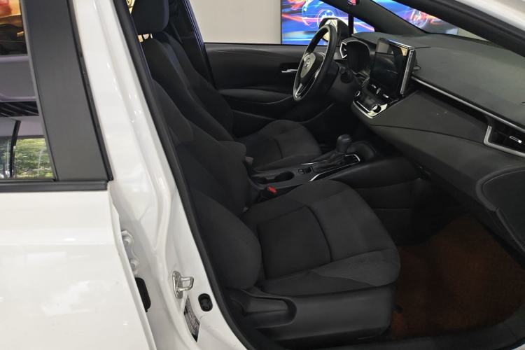 Used Toyota Levin 2019 185T CVT Luxury Edition China VI Standard Right Front Seat
