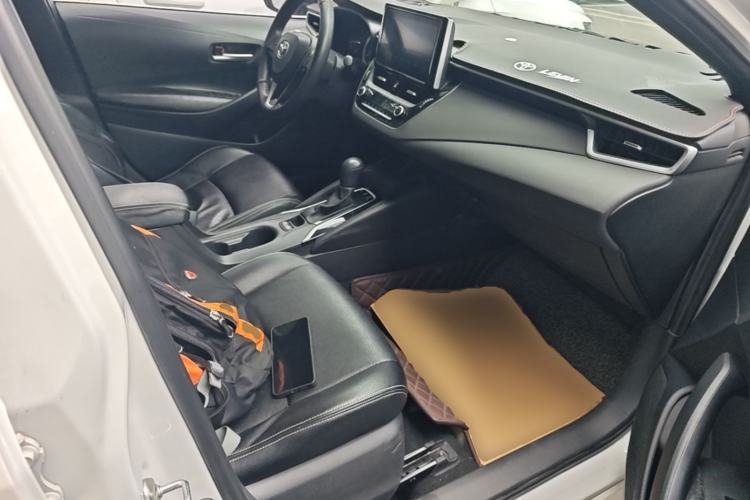 Used Toyota Levin 2019 185T CVT Luxury Edition China VI Standard Right Front Seat