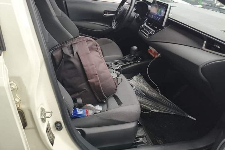 Used Toyota Levin 2019 185T CVT Luxury Edition China VI Standard Right Front Seat