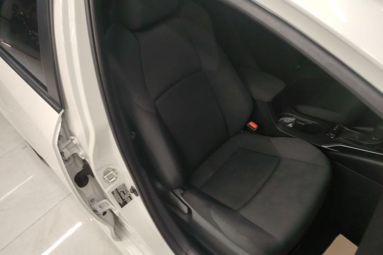 Used Toyota Levin 2019 185T CVT Luxury Edition China VI Standard Right Front Seat