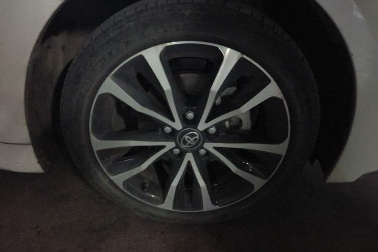 Used Toyota Levin 2019 185T CVT Sport Edition China VI Standard Right Front Wheel Hub