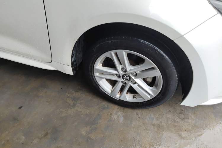 Used Toyota Levin 2019 185T CVT Luxury Edition China VI Standard Right Front Wheel Hub