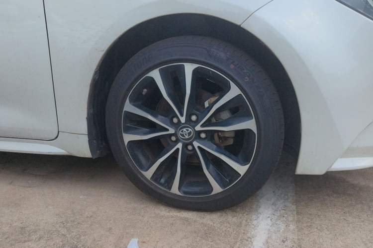 Used Toyota Levin 2019 185T CVT Sport Edition China VI Standard Right Front Wheel Hub
