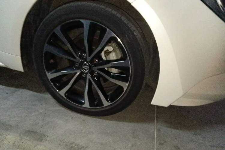 Used Toyota Levin 2019 185T CVT Sport Edition China VI Standard Right Front Wheel Hub