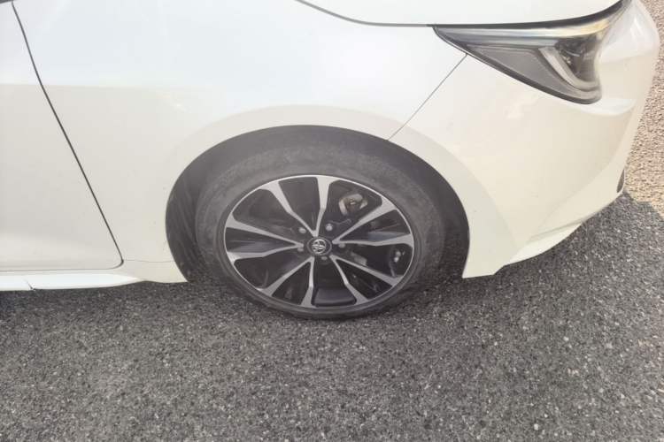 Used Toyota Levin 2019 185T CVT Sport Edition China VI Standard Right Front Wheel Hub