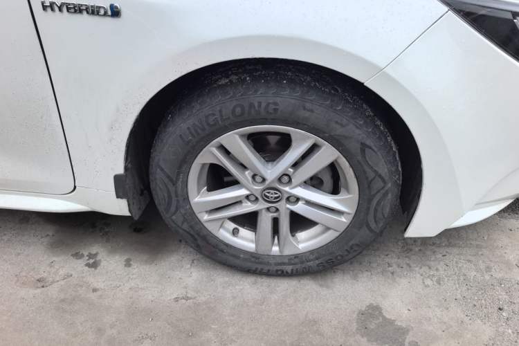 Used Toyota Levin 2019 Dual-Engine 1.8H E-CVT Luxury Edition China VI Standard Right Front Wheel Hub