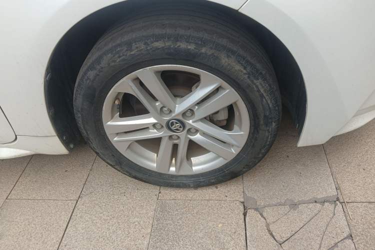 Used Toyota Levin 2019 185T CVT Luxury Edition China VI Standard Right Front Wheel Hub