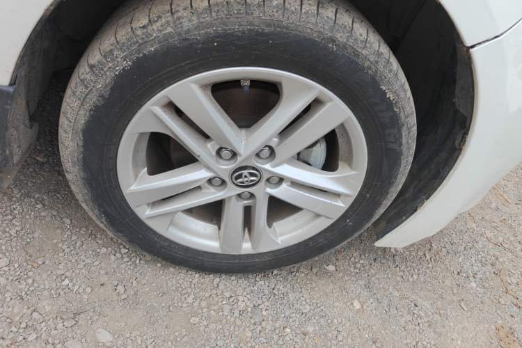 Used Toyota Levin 2019 185T CVT Luxury Edition China VI Standard Right Front Wheel Hub