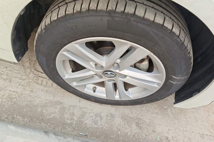 Used Toyota Levin 2019 185T CVT Luxury Edition China VI Standard Right Front Wheel Hub