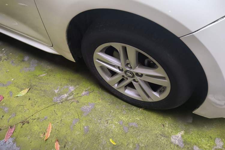 Used Toyota Levin 2019 185T CVT Luxury Edition China VI Standard Right Front Wheel Hub