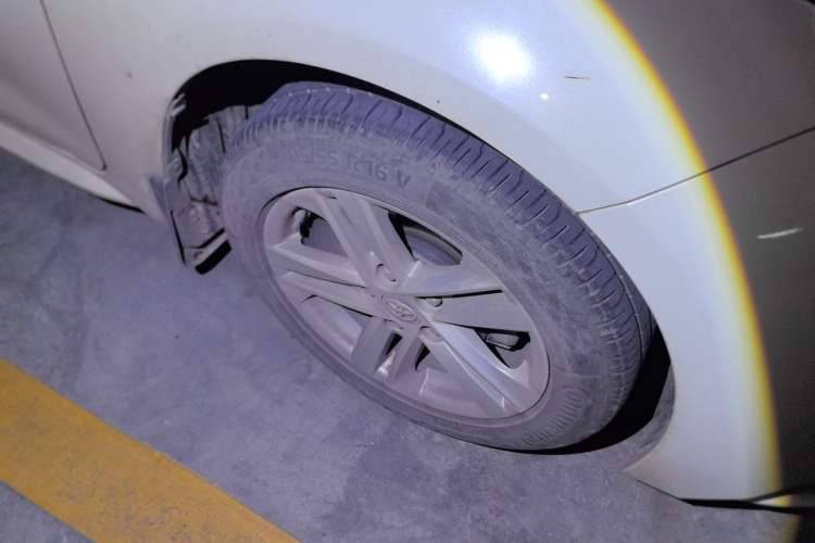 Used Toyota Levin 2019 185T CVT Luxury Edition China V Standard Right Front Wheel Hub