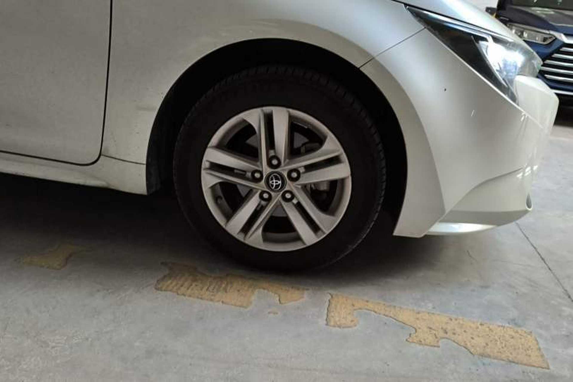 Used Toyota Levin 2019 185T CVT Luxury Edition China VI Standard Right Front Wheel Hub