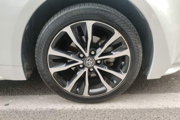 Used Toyota Levin 2019 185T CVT Sport Edition China VI Standard Right Front Wheel Hub