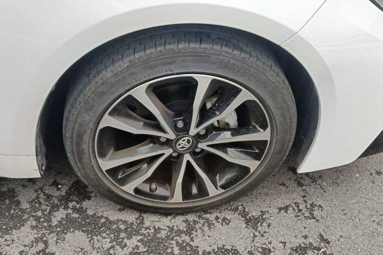 Used Toyota Levin 2019 185T CVT Sport Edition China VI Standard Right Front Wheel Hub