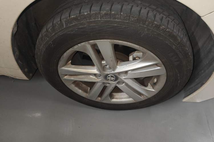 Used Toyota Levin 2019 185T CVT Luxury Edition China VI Standard Right Front Wheel Hub