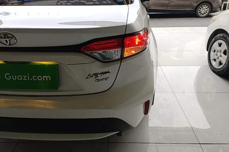Used Toyota Levin 2019 185T CVT Luxury Edition China VI Standard Right Rear Taillight