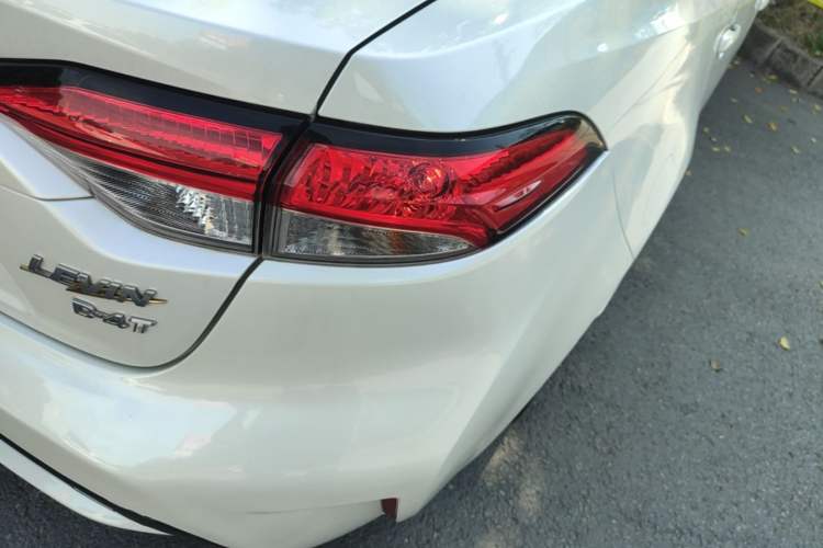 Used Toyota Levin 2019 185T CVT Luxury Edition China VI Standard Right Rear Taillight