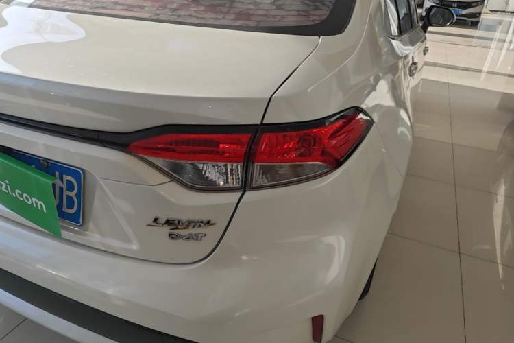 Used Toyota Levin 2019 185T CVT Entry-Level Version China VI Standard Right Rear Taillight