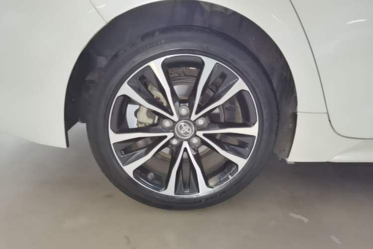 Used Toyota Levin 2019 185T CVT Sport Edition China VI Standard Right Rear Wheel Hub