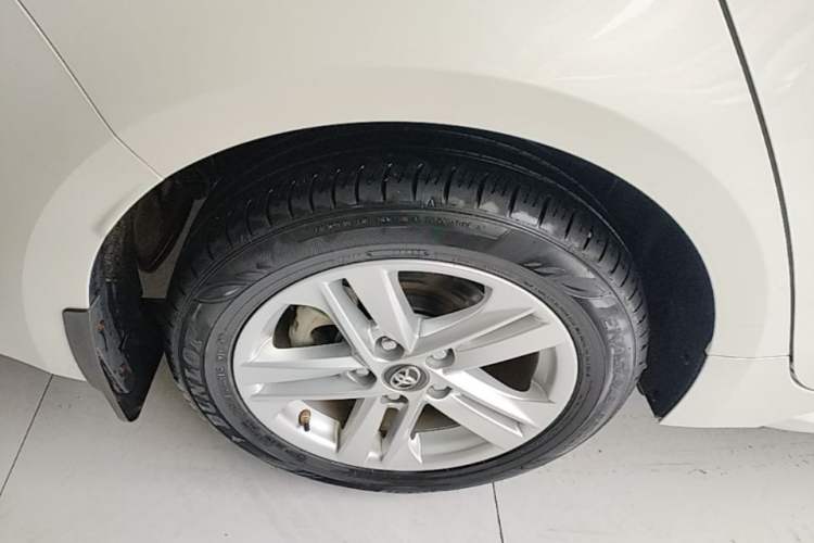 Used Toyota Levin 2019 185T CVT Luxury Edition China VI Standard Right Rear Wheel Hub