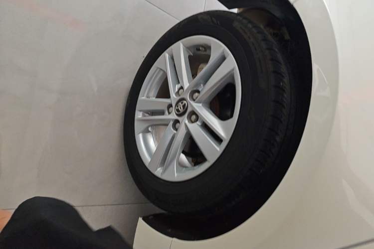 Used Toyota Levin 2019 185T CVT Luxury Edition China VI Standard Right Rear Wheel Hub