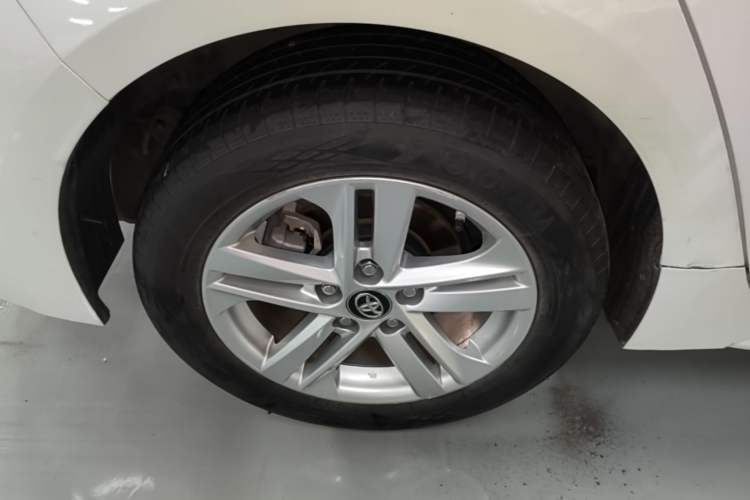 Used Toyota Levin 2019 185T CVT Luxury Edition China VI Standard Right Rear Wheel Hub