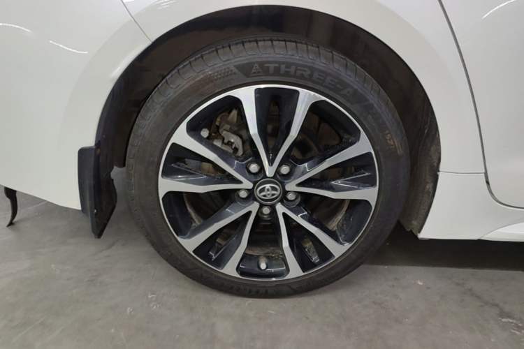 Used Toyota Levin 2019 185T CVT Sport Edition China VI Standard Right Rear Wheel Hub