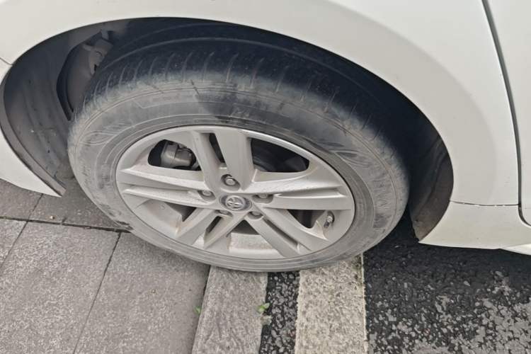 Used Toyota Levin 2019 185T CVT Luxury Edition China VI Standard Right Rear Wheel Hub