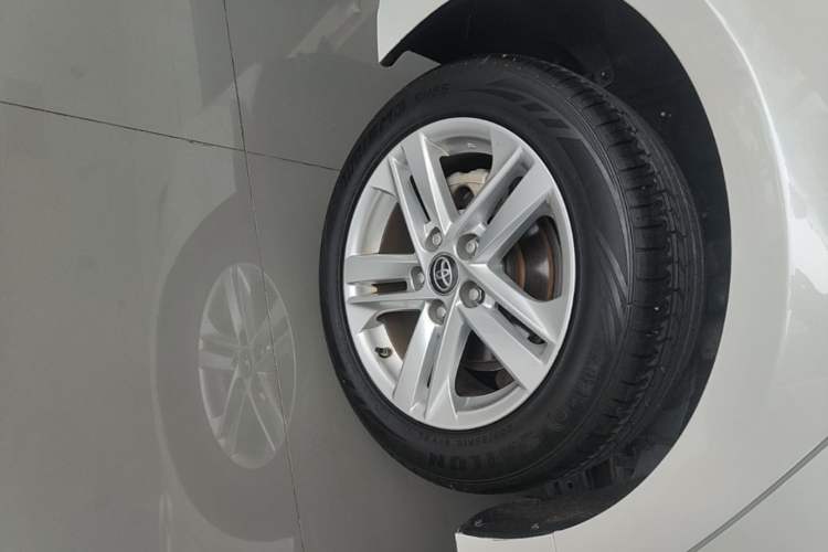 Used Toyota Levin 2019 185T CVT Luxury Edition China VI Standard Right Rear Wheel Hub