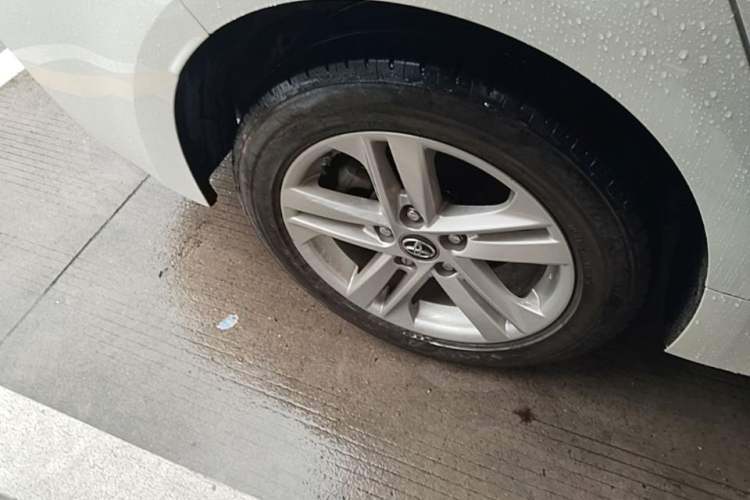 Used Toyota Levin 2019 185T CVT Luxury Edition China VI Standard Right Rear Wheel Hub