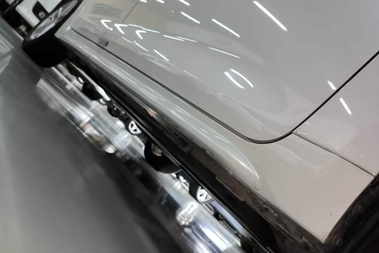 Used Toyota Levin 2019 185T CVT Luxury Edition China VI Standard Right Side Sill