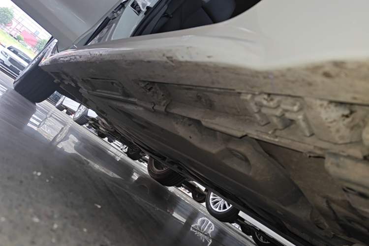 Used Toyota Levin 2019 185T CVT Entry-Level Version China VI Standard Right Side Sill