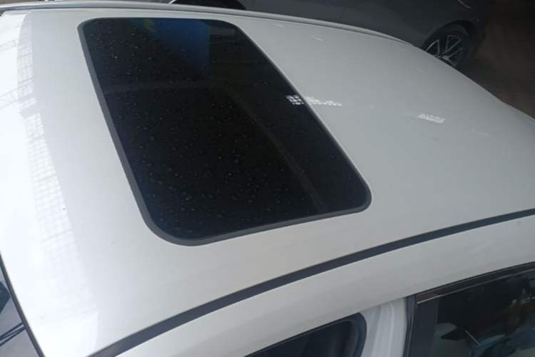 Used Toyota Levin 2019 Dual-Engine 1.8H E-CVT Sport Edition China VI Standard Roof