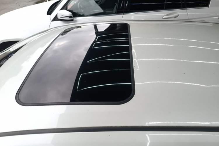 Used Toyota Levin 2019 185T CVT Luxury Edition China VI Standard Roof