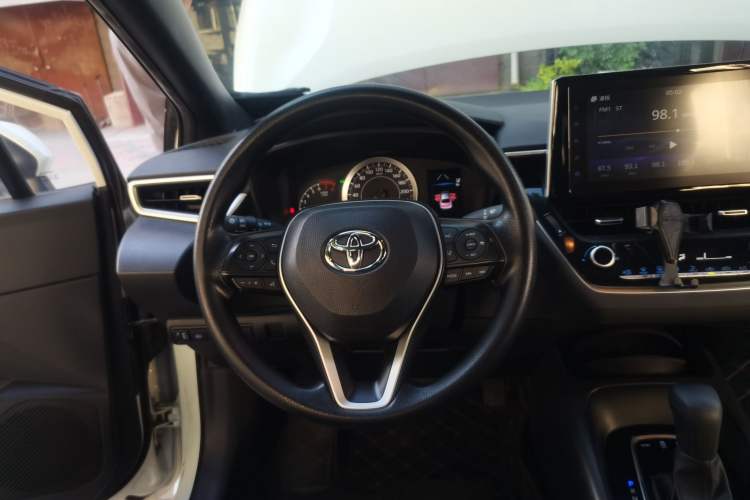 Used Toyota Levin 2019 185T CVT Luxury Edition China VI Standard Steering Wheel