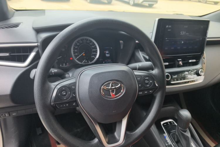 Used Toyota Levin 2019 185T CVT Luxury Edition China VI Standard Steering Wheel